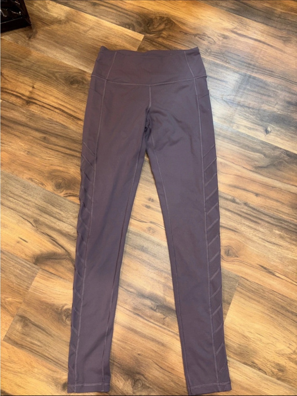 Purple Victoria Sport Leggings